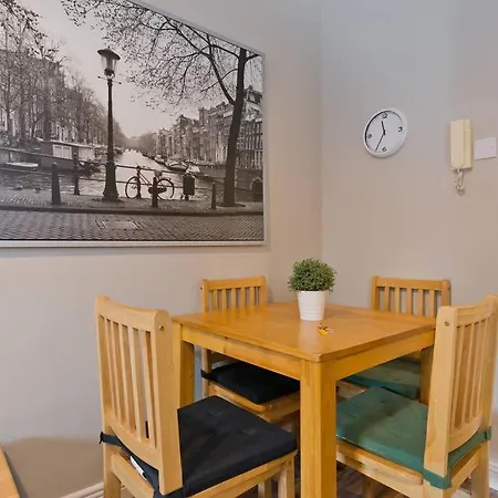 Great Location Cosy 1 Bed Apt Off O'connell St דירה דבלין